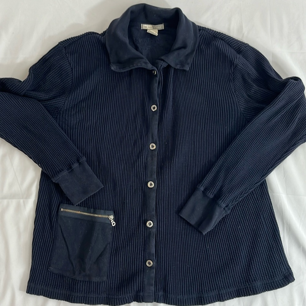 Excellent pre-owned condition Two Dog Island Women’s XL Blue Textured Cardigab
